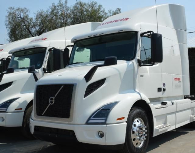 Volvo Trucks retira tractocamiones de México