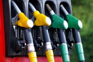 Logística en Colombia: empresas sufren impacto por el incremento en los precios de la gasolina