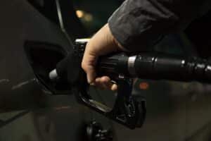 Logística en Colombia: empresas sufren impacto por el incremento en los precios de la gasolina