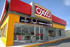 Distribución eficiente- la logística detrás de cada tienda OXXO en Latinoamérica1