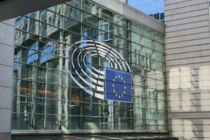 Comisión Europea anuncia inversiones para fortalecer vínculos entre Europa y Asia Central