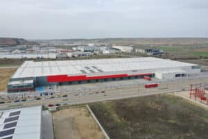 Nuevo centro logístico de Bridgestone en Burgos1