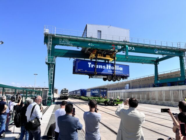 Autopista marítimo ferroviaria