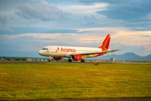 Contecar y Avianca: líderes en el sector de transporte y logística en Colombia 