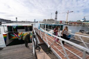 El Bus Náutico- 125.000 pasajeros apoyan la movilidad verde en Barcelona2