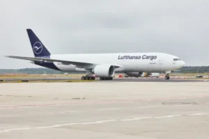 Fotografía de un avión de carga de Lufthansa