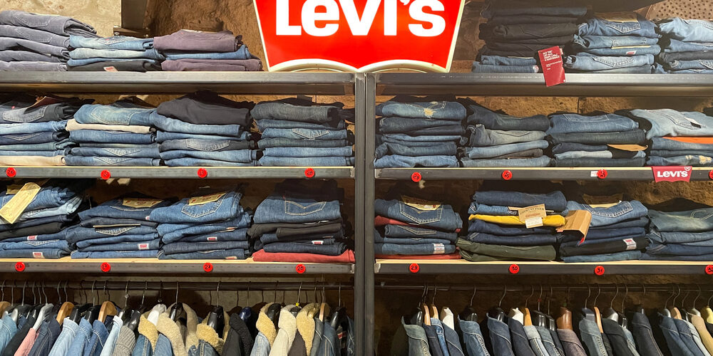 levis
