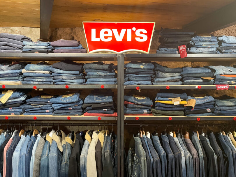 levis