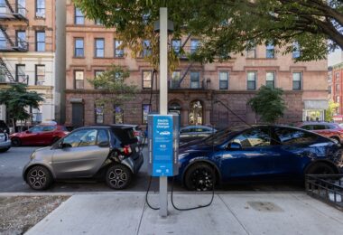 Manhattan's EV-Charging Sites Now Outnumber Gas Stations 10 to 1