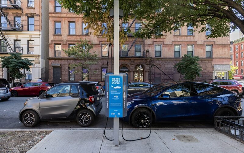 Manhattan's EV-Charging Sites Now Outnumber Gas Stations 10 to 1
